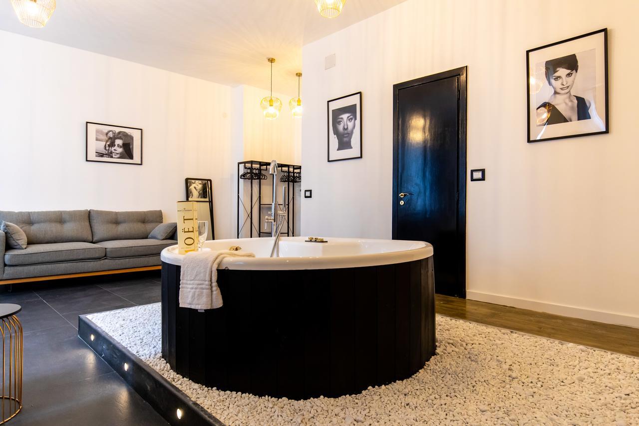 Appartement Munì Boutique Flat à Naples Extérieur photo
