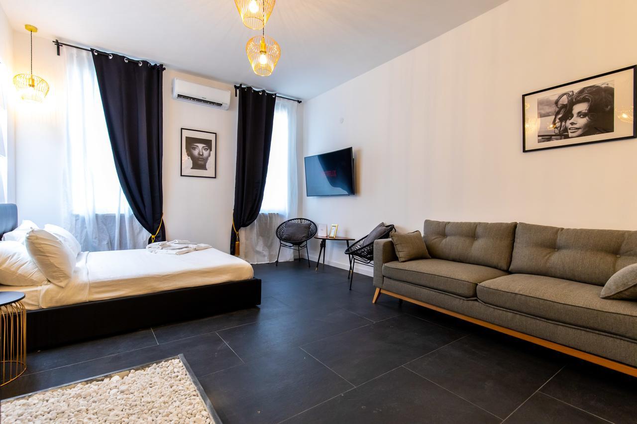 Appartement Munì Boutique Flat à Naples Extérieur photo