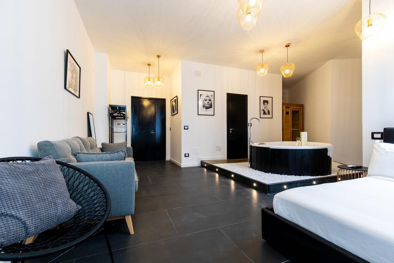 Appartement Munì Boutique Flat à Naples Extérieur photo