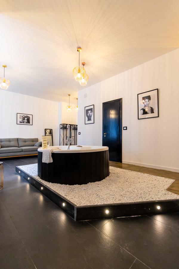 Appartement Munì Boutique Flat à Naples Extérieur photo